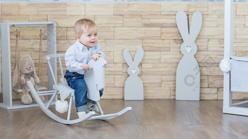 美国将更新婴儿摇椅强制性安全标准