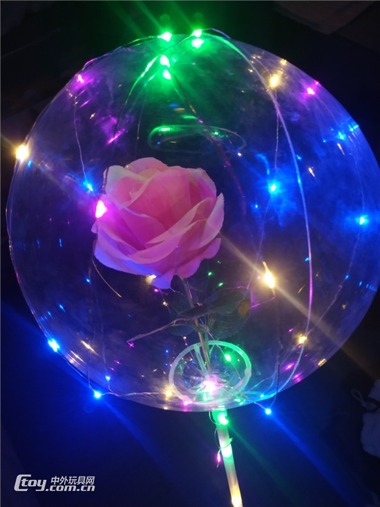 网红波波球玫瑰花透明波波球可发光地摊街卖玩具