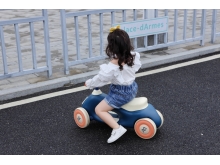 上海·迈浪 KIDS TOYS 儿童滑行车