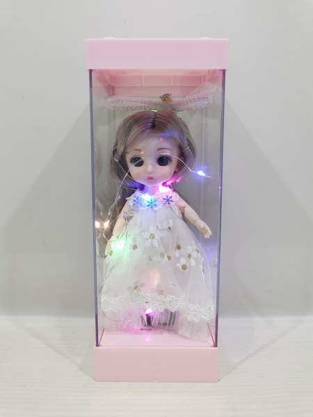 新款6寸精美娃娃带灯光