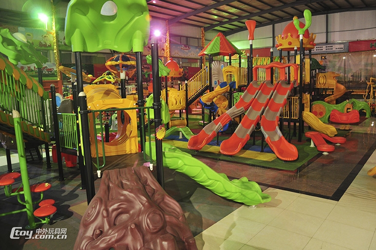 幼儿园户外组合滑梯丨幼儿园大型滑梯丨幼儿园游乐设备-豪奇集团