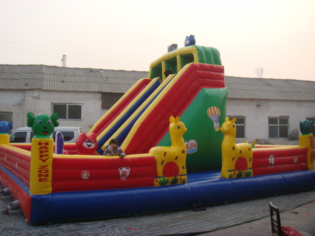 长沙中一专业生产淘气堡 室外儿童游乐场 充气城堡 充气跳跳床